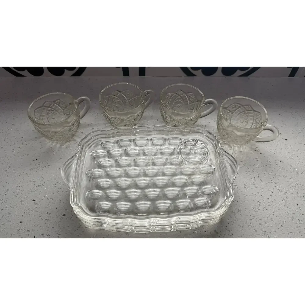 Vintage Federal Glass Company Columbus Ohio A 8 Snack Set 4 Cups & 4 Plates